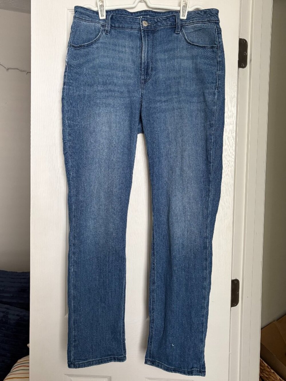 Old Navy Jeans - size 14 (wow straight + high-rise)